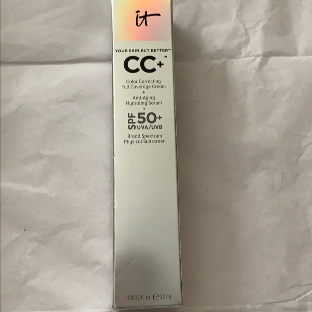 it Cosmetics Your Skin But Better CC+ Cream-Light